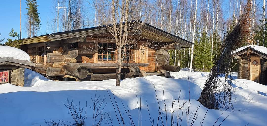 Äänitysstudio talviasussa 
